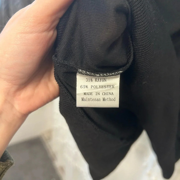 Nenona black cardigan with brass snap buttons - size M - Picture 4 of 6